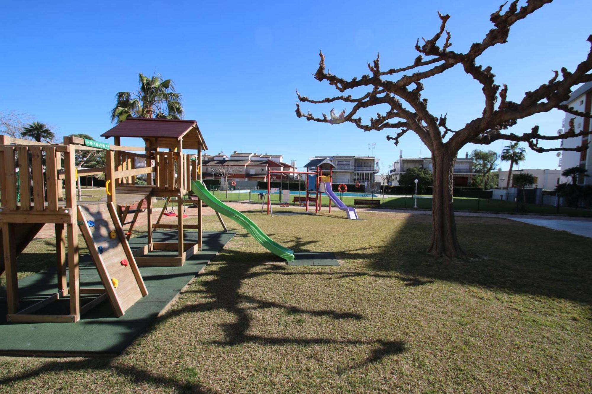 Apartamento La Torre กัมบริลส์ ภายนอก รูปภาพ