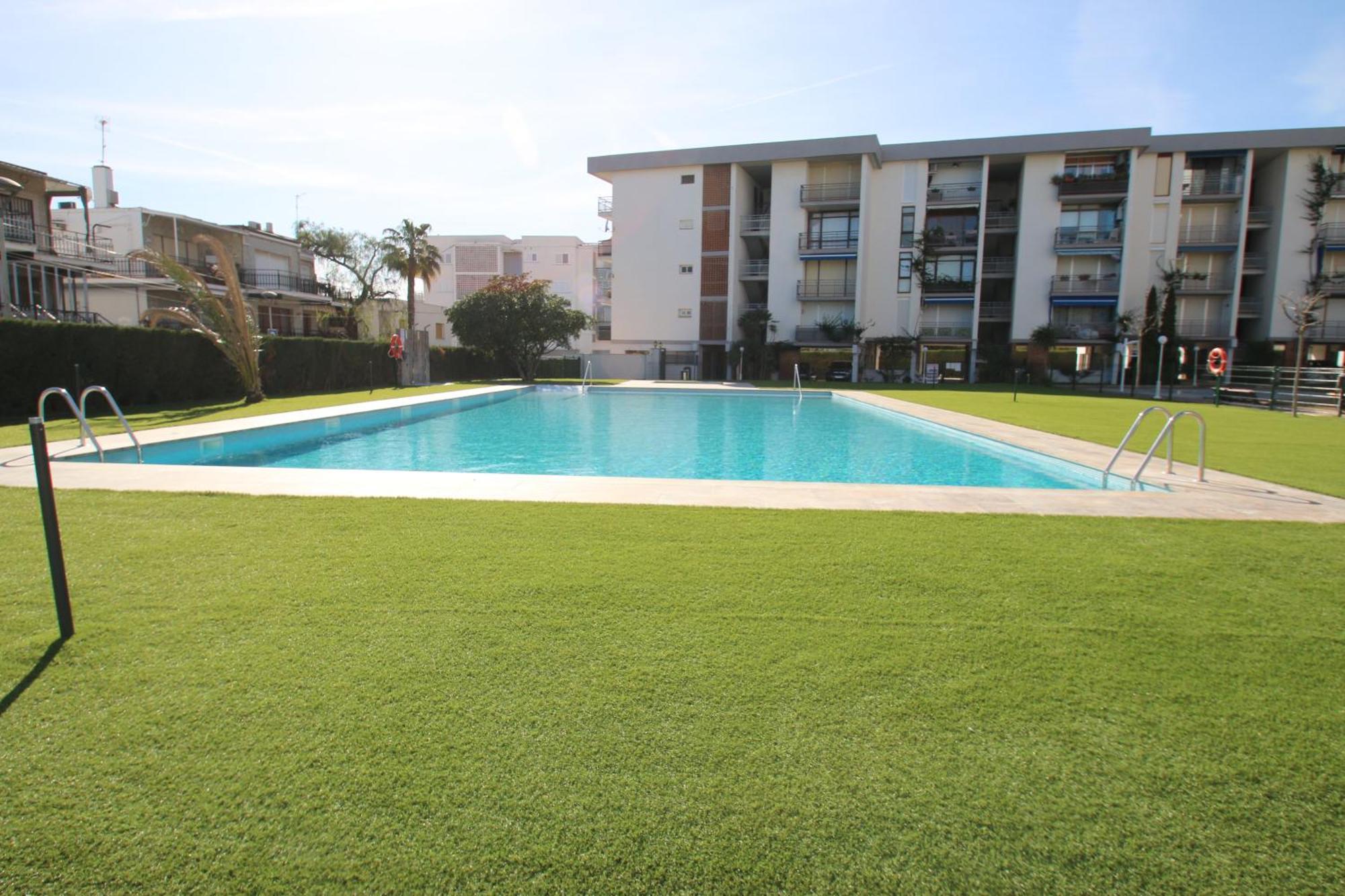Apartamento La Torre กัมบริลส์ ภายนอก รูปภาพ