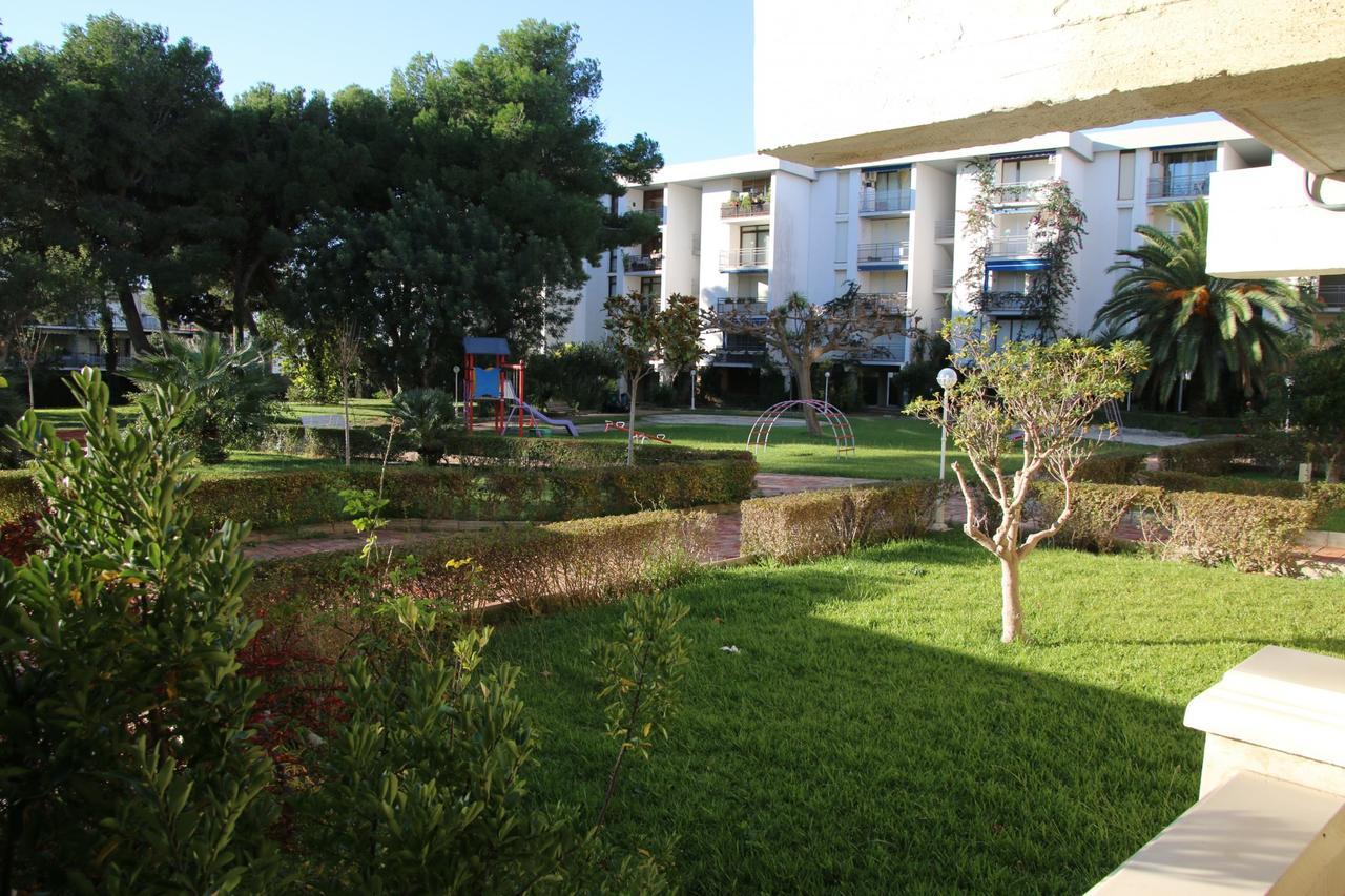 Apartamento La Torre กัมบริลส์ ภายนอก รูปภาพ